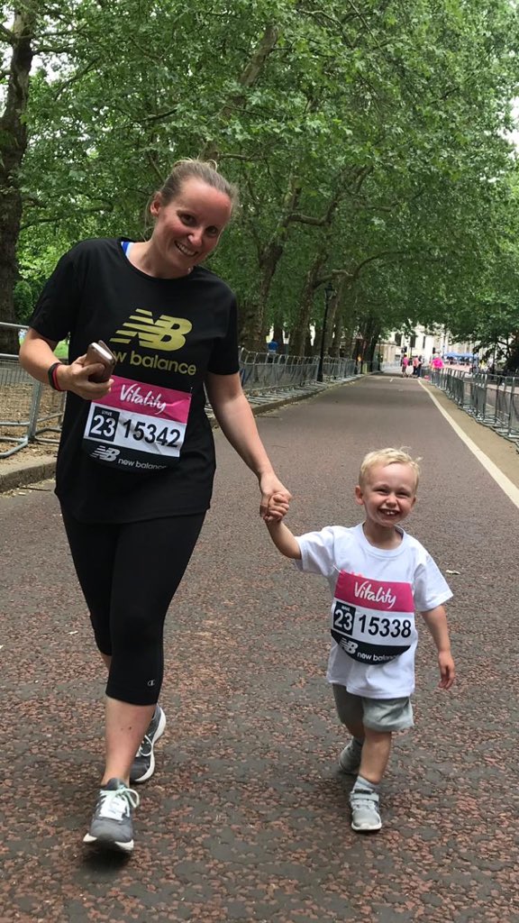 jenn4763's tweet photo. @WestminsterMile @StefApril @morwood_joseph We were in your wave and might have been the slowest couple to run hand in hand for a mile 😂😂 https://t.co/SbKKXAN7wT