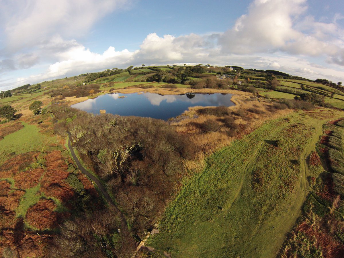 SCY_TV's tweet photo. Like a mirror......... the pool down at 
Porth Hellick https://t.co/ahU4LrGvSe