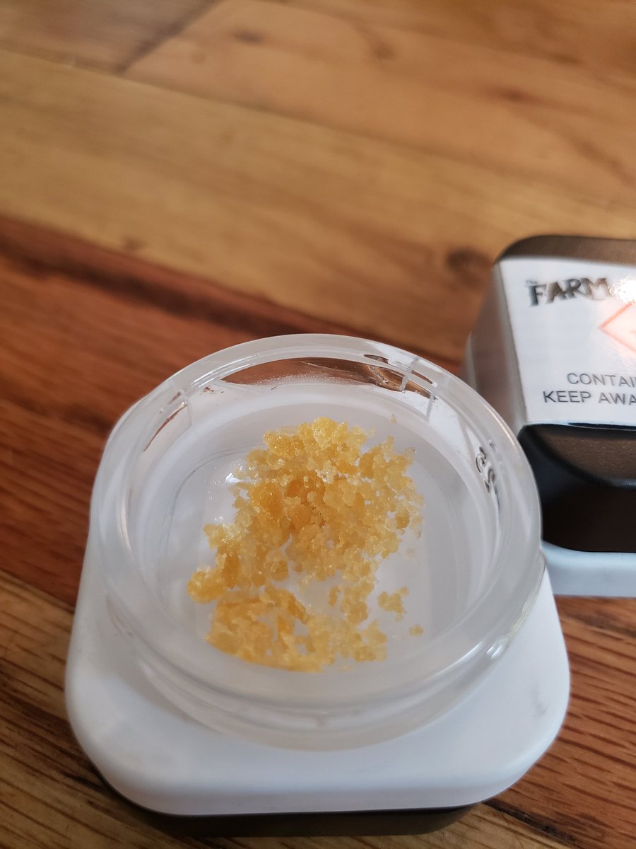 TheFarmCo's tweet photo. 84% CBD Remedy Crystals🔥. Perfect for a laid-back Sunday bowl-topper.
•
•
•
#SelfCare #CBD #Concentrate #Dab #OprahsBookClub #TerpAlert #TalkinTerps #Remedy #Crystals #BowlTopper #Relief #TheFarmDispensary https://t.co/wHwcGfdf6f