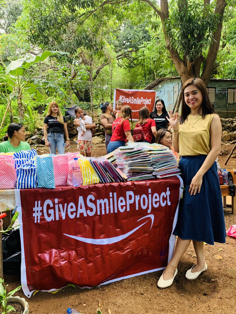 McLovesjOh's tweet photo. Giving is sharing!
We share because we know exactly how it feels to have nothing. Let’s go #OneBATAAN #BataanmUna
#PurpleLife
#GiveASmileProject
#3YearsAndCounting
@ONE_Clarktastic @HPDEC1969 @Greg_MPCS @Josie_MPCS @Jamie_Metro @mitchville0802 @iamyourritzy https://t.co/vTy4xI950c