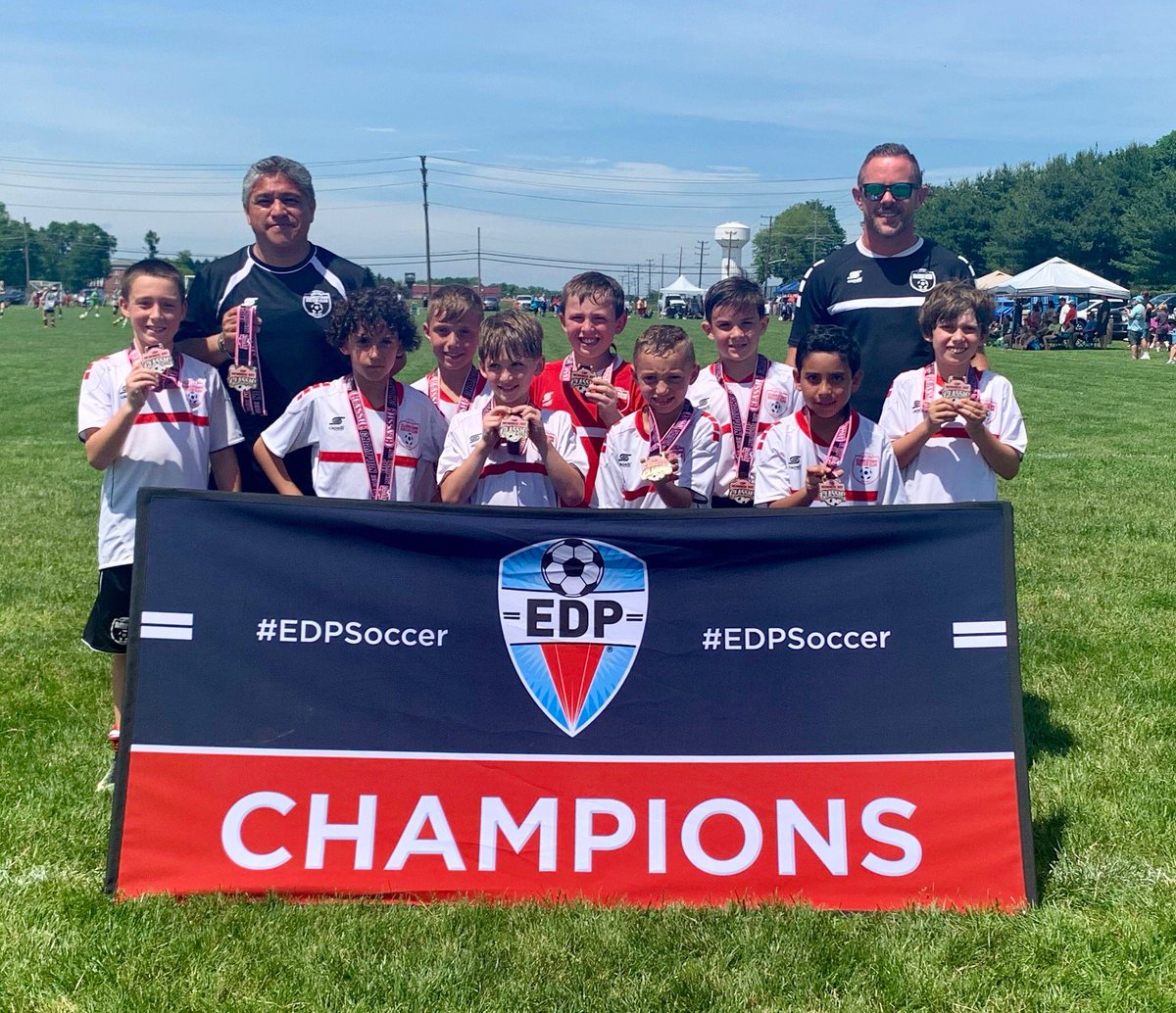 CONGRATULATIONS to our 2009 Boys and Coach Antonio for winning the EDP Memorial Day Classic!!