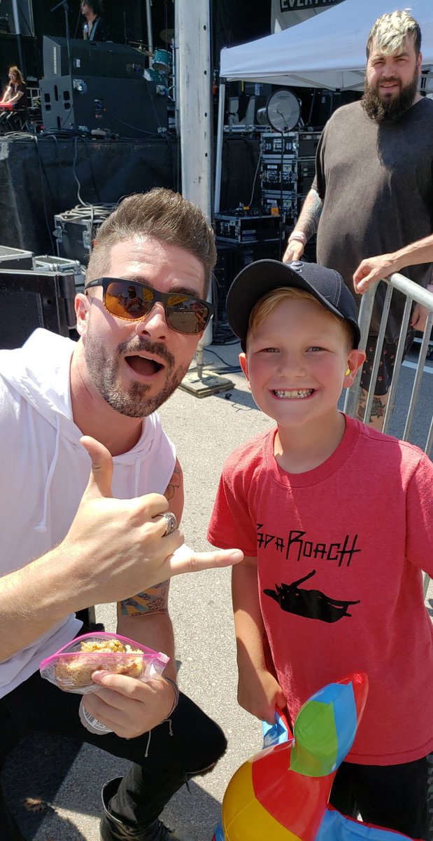 Moosej36's tweet photo. @greekfire Thank you for making my sons day! https://t.co/ZWDBjkmEfy