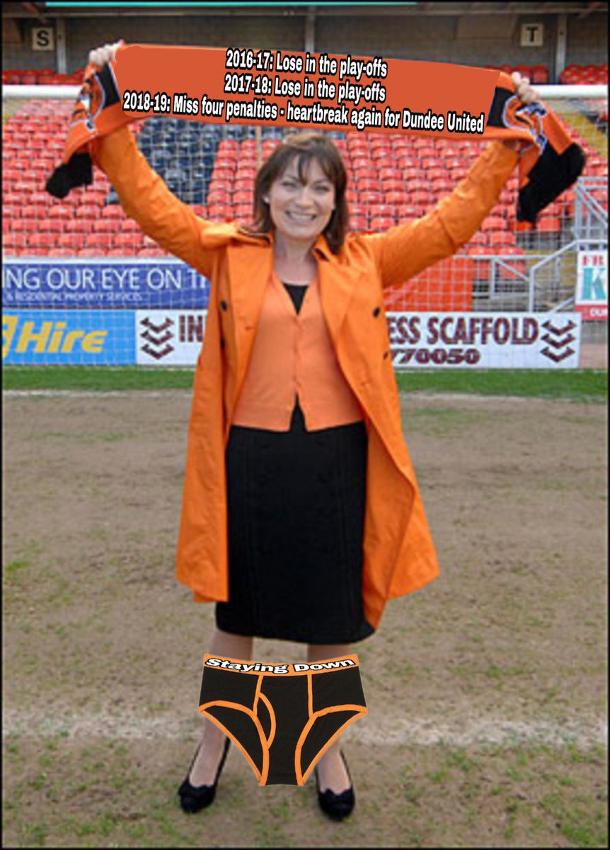 morethanaclub72's tweet photo. #Dundeeutd #DundeeHibernian #StayingDown Dundee United 😂😂

💙❤⭐⭐⭐⭐⭐❤💙 https://t.co/rMpa38IqDa