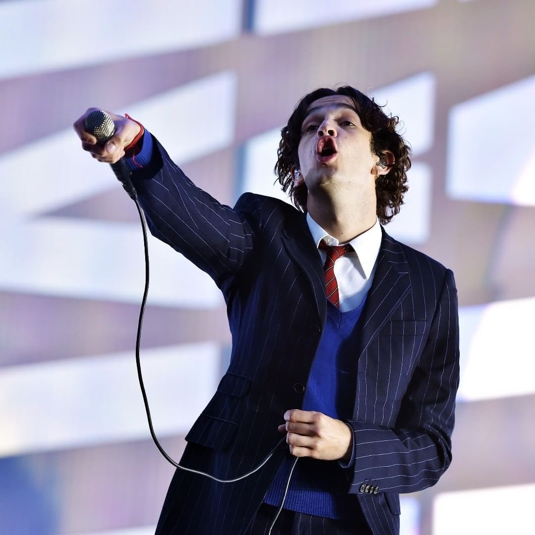 The1975Brasil's tweet photo. The 1975 

BBC Radio 1 | Big Weekend https://t.co/zBIS0QIOBt