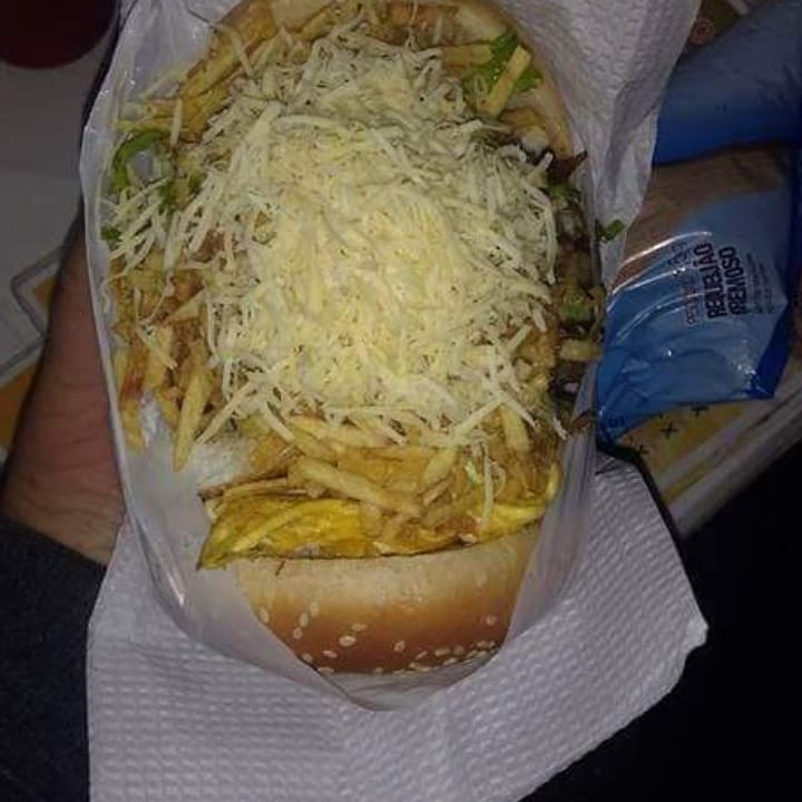 AlexLyraDaSilv1's tweet photo. Boa noite meus amigos já estamos funcionando venha saborear um delicioso lanche aqui no MEGA LANCHE 🍔🌭
#MEGALANCHE #Omelhor #lanchar #amo #cachorroquente #xduplo #xtriplo #xbacon #xtudo #megalanche #ateas: 03:00 #damanha 🍔🌭
Estamos aceitando cartão de crédito e débito 💳💰 https://t.co/COD7UMOBvs