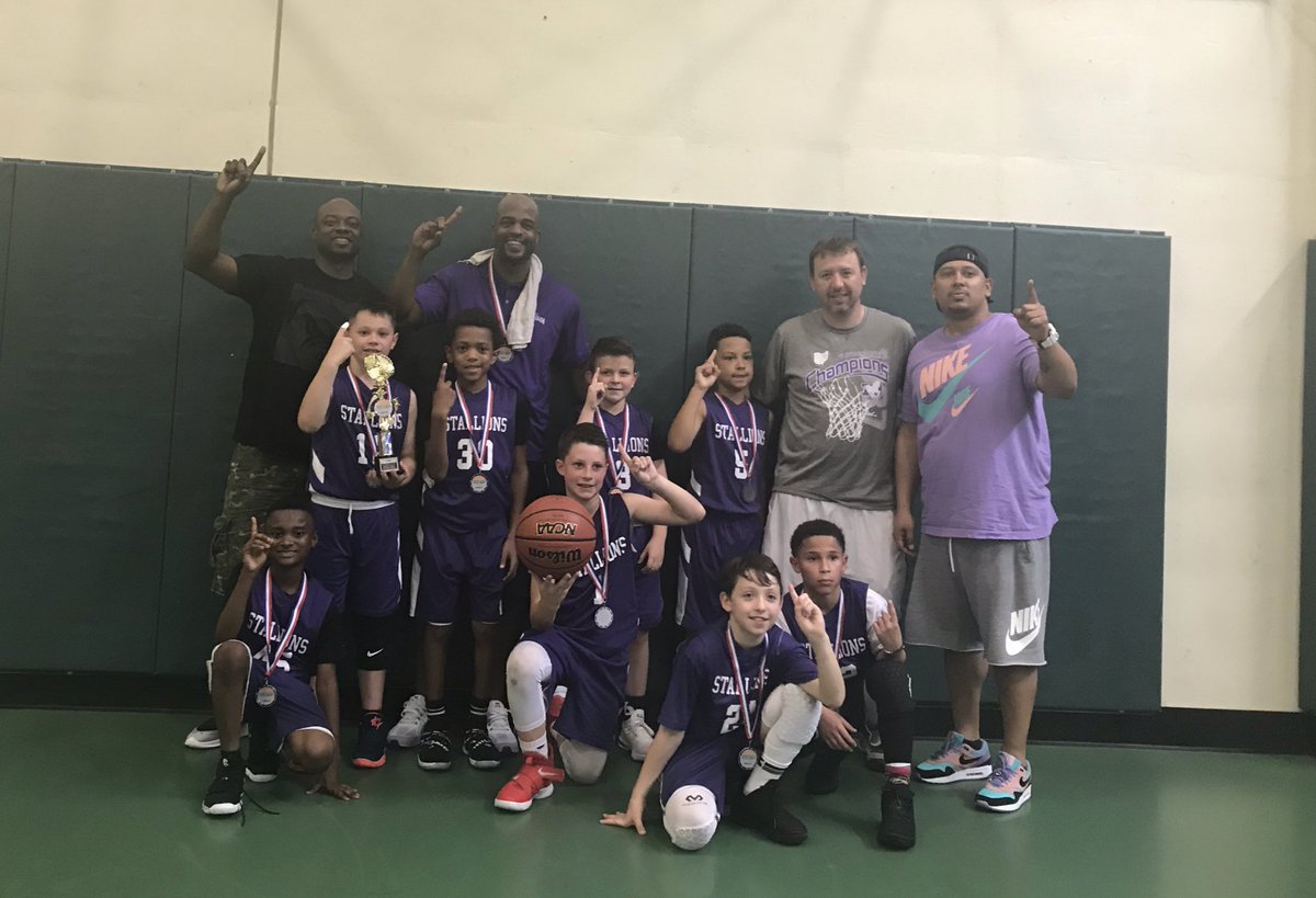Another runner-up finish for the 3rd grade Stallions. Well done boys!