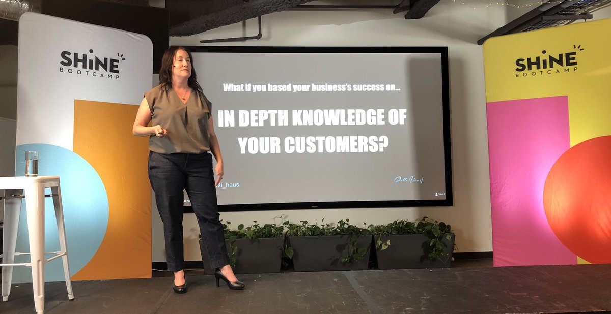 ContentVerve's tweet photo. @patti_haus “Base your business success on in-depth knowledge of your customers.” #shinebootcamp https://t.co/64kWsy6m3h