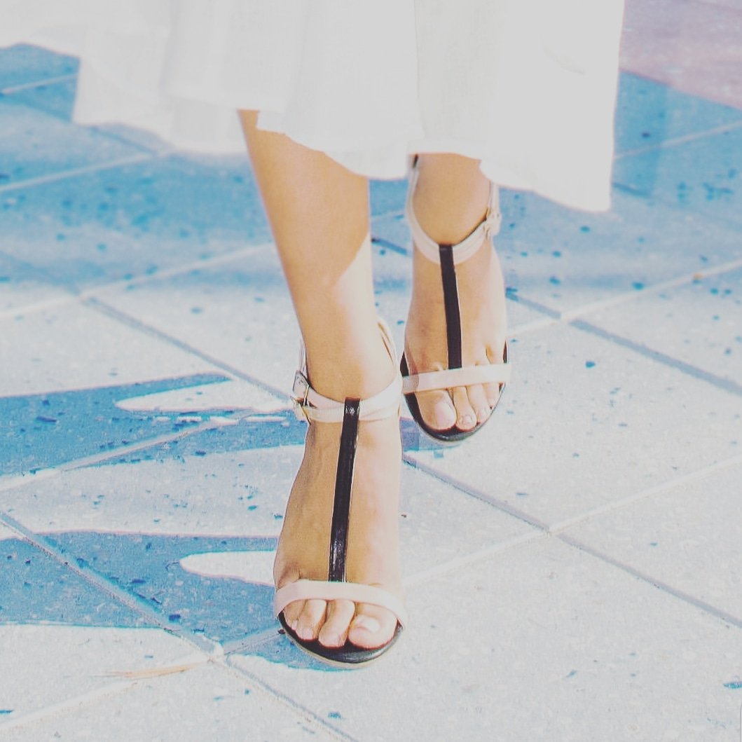 SocietyShoes's tweet photo. Every stumble is a lesson. 

#Lesson #Learn #GetUp #DustYourselfOff #NeverGiveUp #BeAnExample #Shoe #Heel #Pedicure #Toes #HighHeels #SWWLS #SWWLSDallas 👠 https://t.co/783I59rQ9k