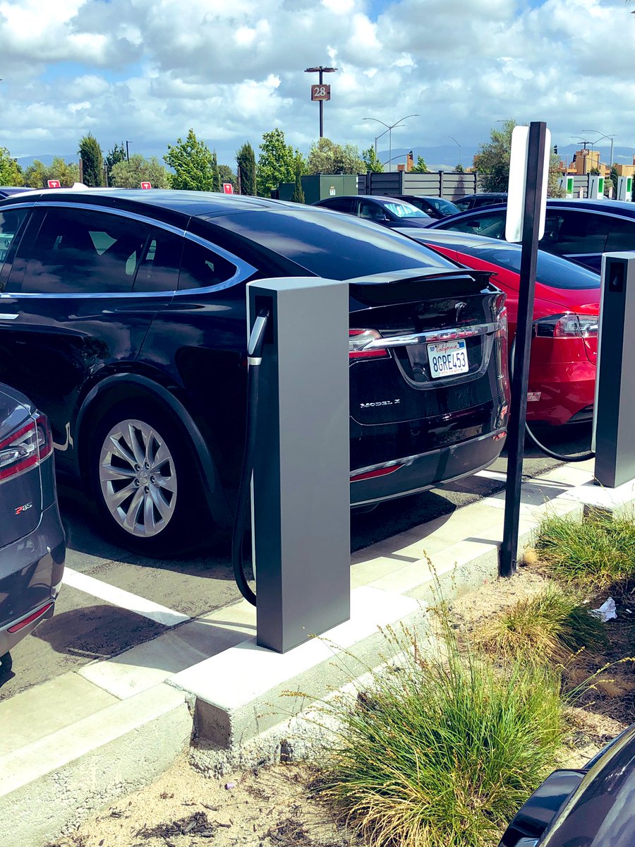 Dear Tesla owner CA 8GRE453 great job on parking without charging to avoid idle fee. While there are 3+ Tesla are waiting in the line, hope you are enjoying your shopping in outlets.    <a href="/elonmusk/">Elon Musk</a> <a href="/TeslaCharging/">Tesla Charging</a> how could we make this right?