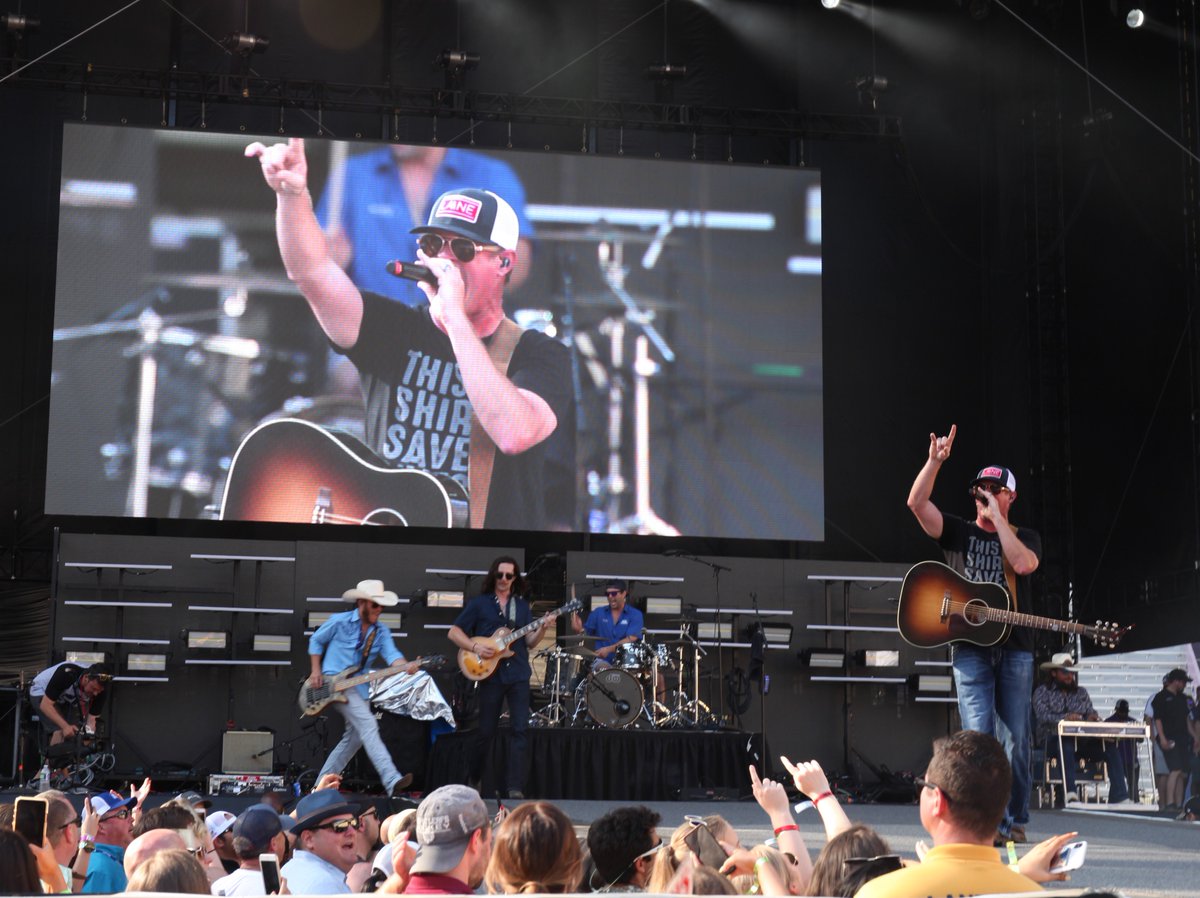 Bayou Country Fest tweet media