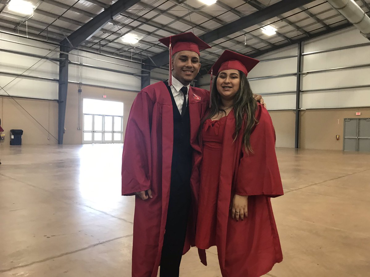 Alyssa_Mtz_'s tweet photo. The End... #RocketsLaunched https://t.co/noPbbmlKMg