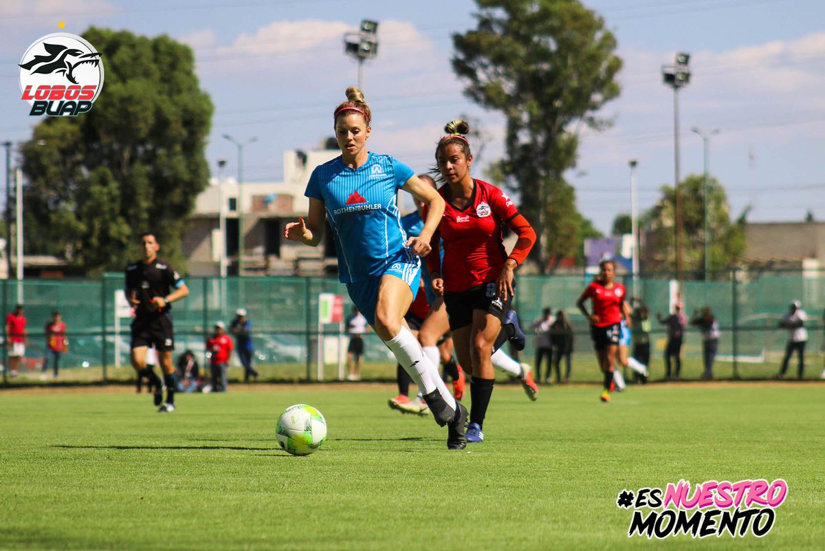 LobosBuapFem's tweet photo. Hoy recibimos a @Cleveland_Amb en partido amistoso, quienes se llevaron el triunfo en este encuentro.

#EsNuestroMomento de seguir aprendiendo y prepararnos para el comienzo del #Apertura2019.  👊

Marcador final
@LobosBuapFem 3-4 @Cleveland_Amb.

#EllasEnLaCancha https://t.co/dvTNLvSYwm