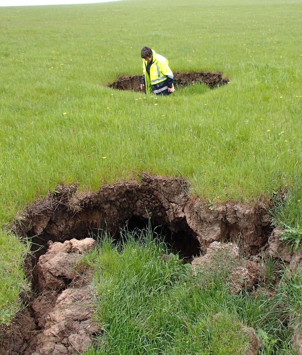 GHCMA's tweet photo. Get out of the hole before your paddock turns into one!
Get along to the soil erosion workshop at Wando Vale on Friday! @landcarevic @SouthernFS #soil #farming #pasture #soilstability #upperglenelg #glenelgriver https://t.co/RcqOgVbc5C