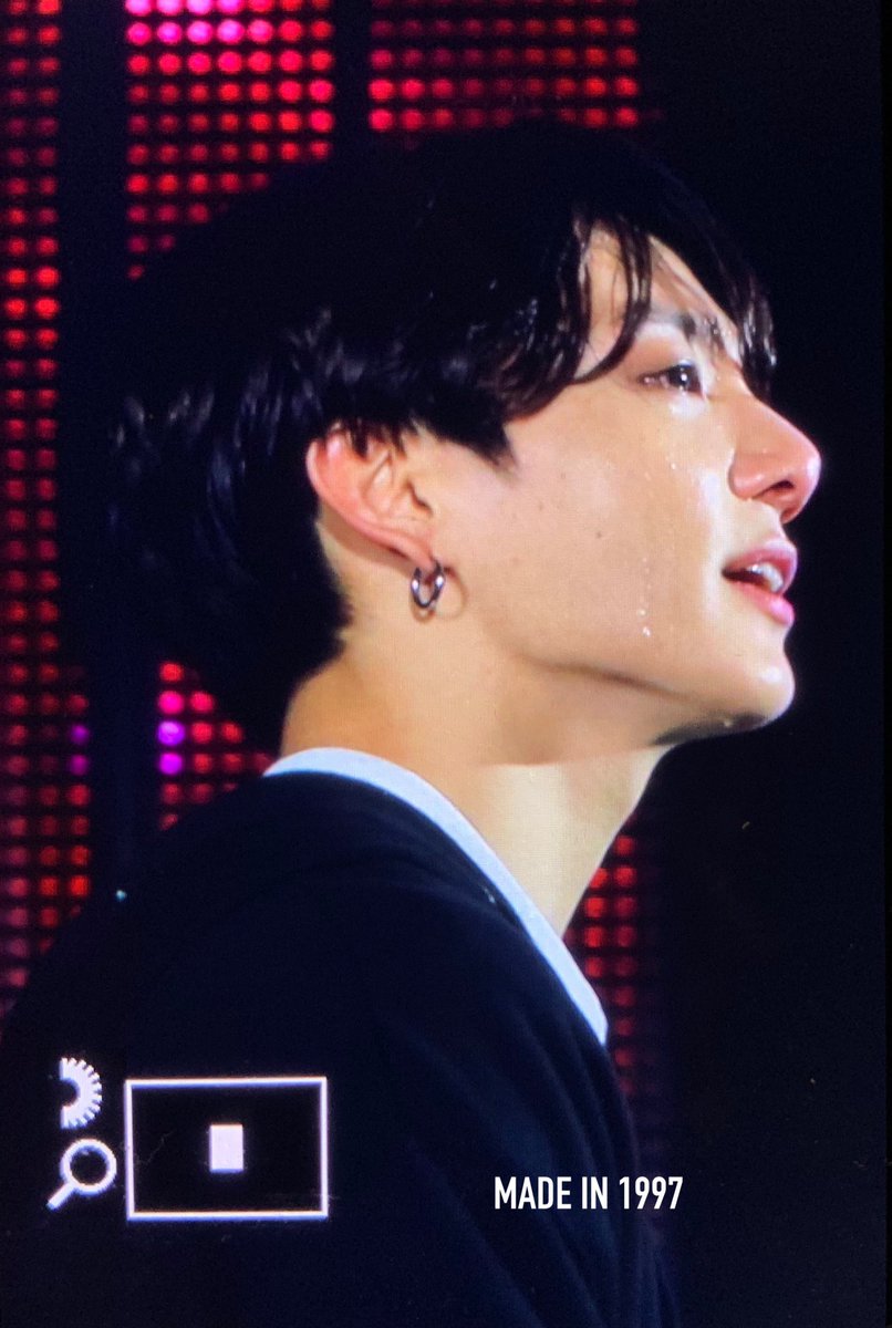 madein1997_jk's tweet photo. 190526 Brazil #정국 #BTS #JUNGKOOK @BTS_twt 흐흑 정국아ㅠㅠㅠㅠㅠㅠㅠㅠㅠㅠㅠㅠㅠㅠㅠㅠㅠㅠㅠㅠㅠㅠㅠㅠㅠㅠㅠㅠ 정구기 행복의 눈물이 소중해ㅠㅜㅠ https://t.co/lKvQbldta8