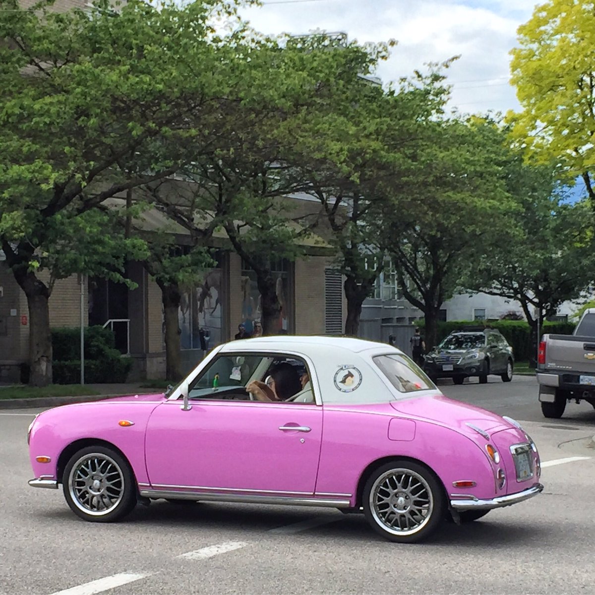 miatatweets's tweet photo. Nissan Figaro
.
.
.
#Nissan #figaro #nissanfigaro #jdm #rhd #rhdcar #jdmcar #carsofvancouver #vancouvercars #yohb #tagtheowner #astroboy https://t.co/9W0ow9JMc1