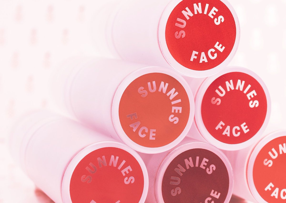 nailazyy's tweet photo. Loving these #Fluffmatte Lipsticks by @sunniesface!! Love that these came from the Philippines! https://t.co/HnRrXxrmEE
