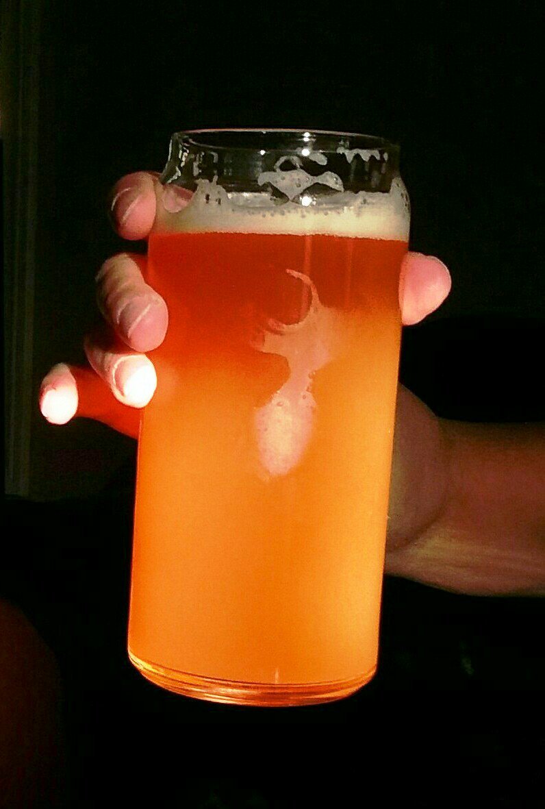 lindabeer24's tweet image. #Homebrew is ready! Valley Pale Ale @BrewersPantry 🍻 #localhops #buylocal