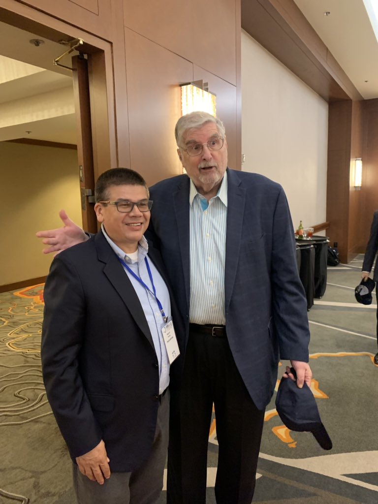 migprz's tweet photo. Muy contento de encontrar nuevamente al Embajador Jeffrey Davidow en San Diego, California, en la Conferencia de la Jolla  #ljc19 https://t.co/3irZpIWsbS