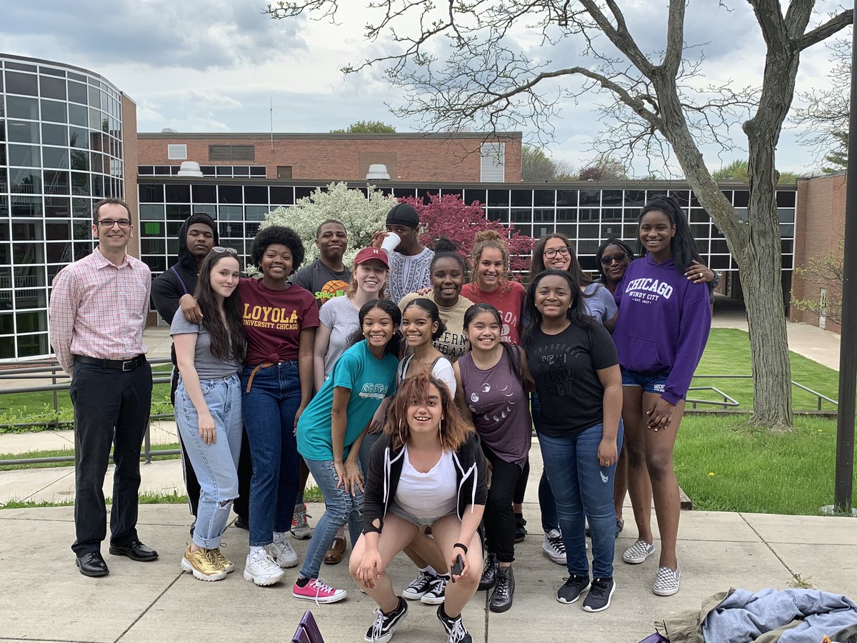BSUseaholm's tweet image. Senior picnic for the Class of 2019❤️