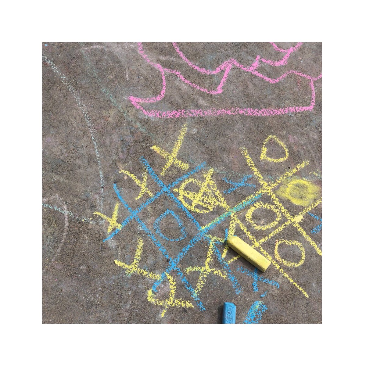 Kicking off a #shopsmallsummer ☀️ Join the challenge! 
bambinosboutique.com/blogs/bambinos…