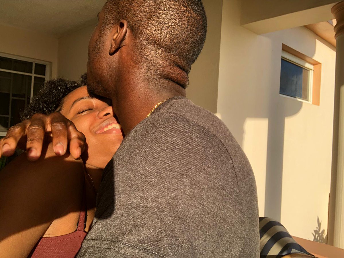 AlronHarry's tweet image. Happy Birthday To A Real Queen! @liixmj Have the most enjoyable day today baby girl! 💚👑Stay beautiful and blessed😘💃