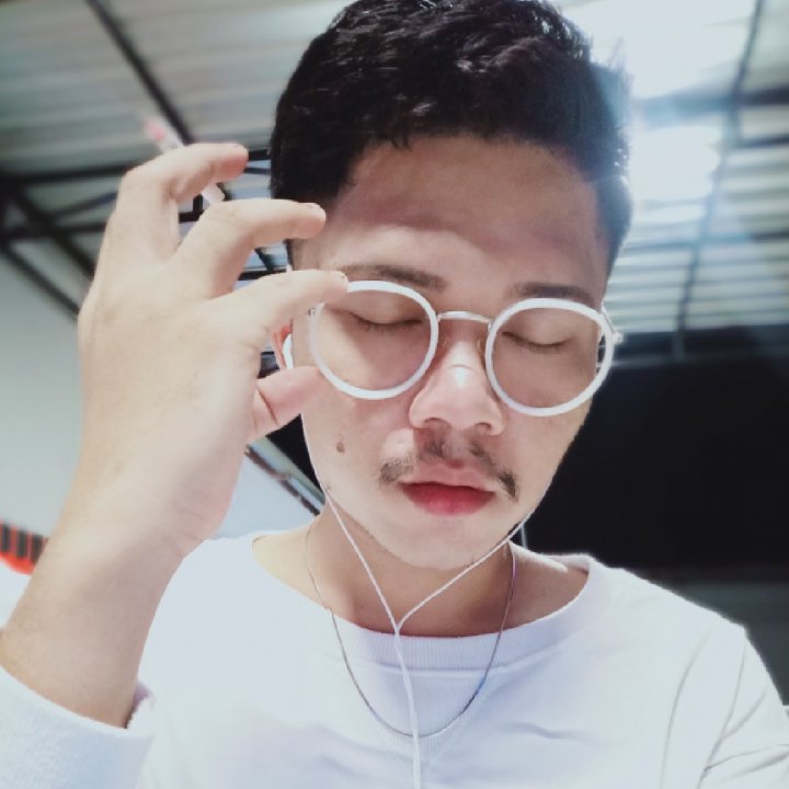 js_akbar's tweet photo. ayo pergi bersamaku > open chales receh on #BIGOLIVE https://t.co/8sg5flsH78 https://t.co/itNq2RsK9P
