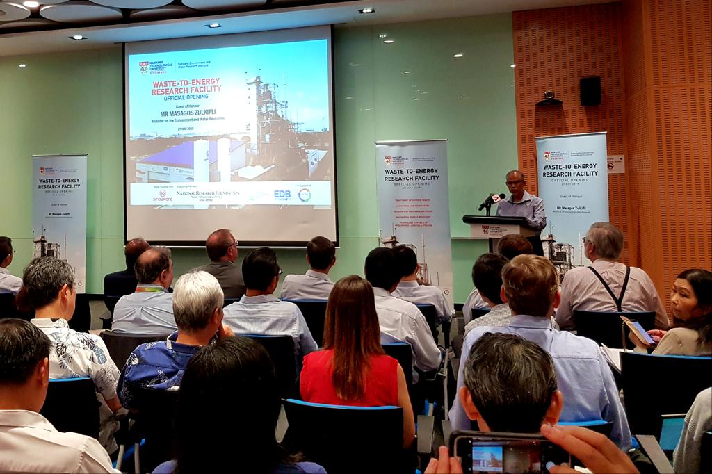 Riku Mäkelä tweet media