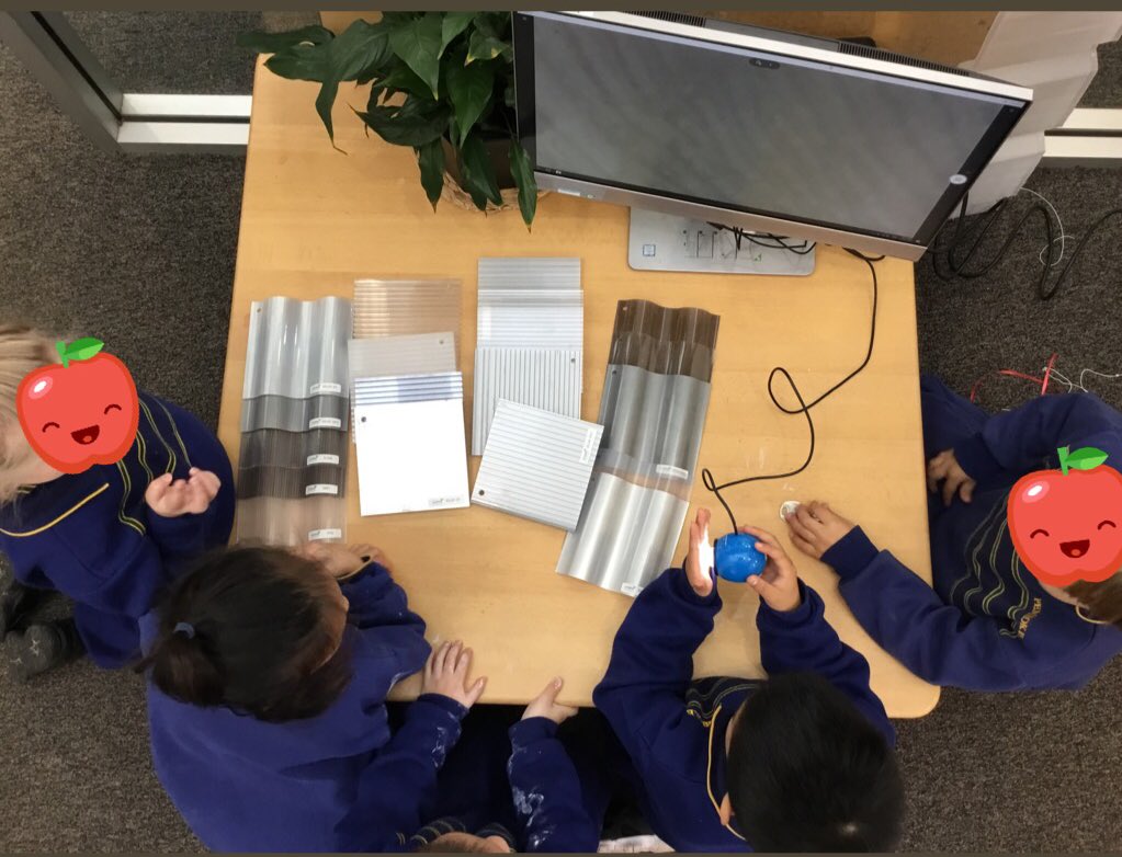 Curious and capable learners using digital microscopes to connect with our #PYP unit “Observations lead us to Discoveries” #looseparts #InquiryMindset