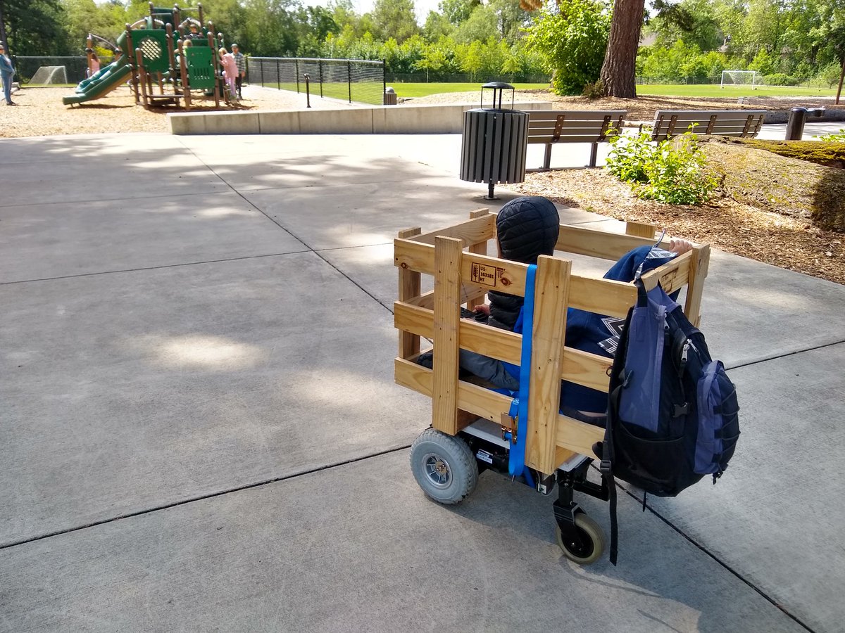 ScarceSam's tweet photo. Strapped a crate to the top of the #StrollerController and the kids drove themselves to the park while I drank my tea https://t.co/Ilo2Pf9O3i