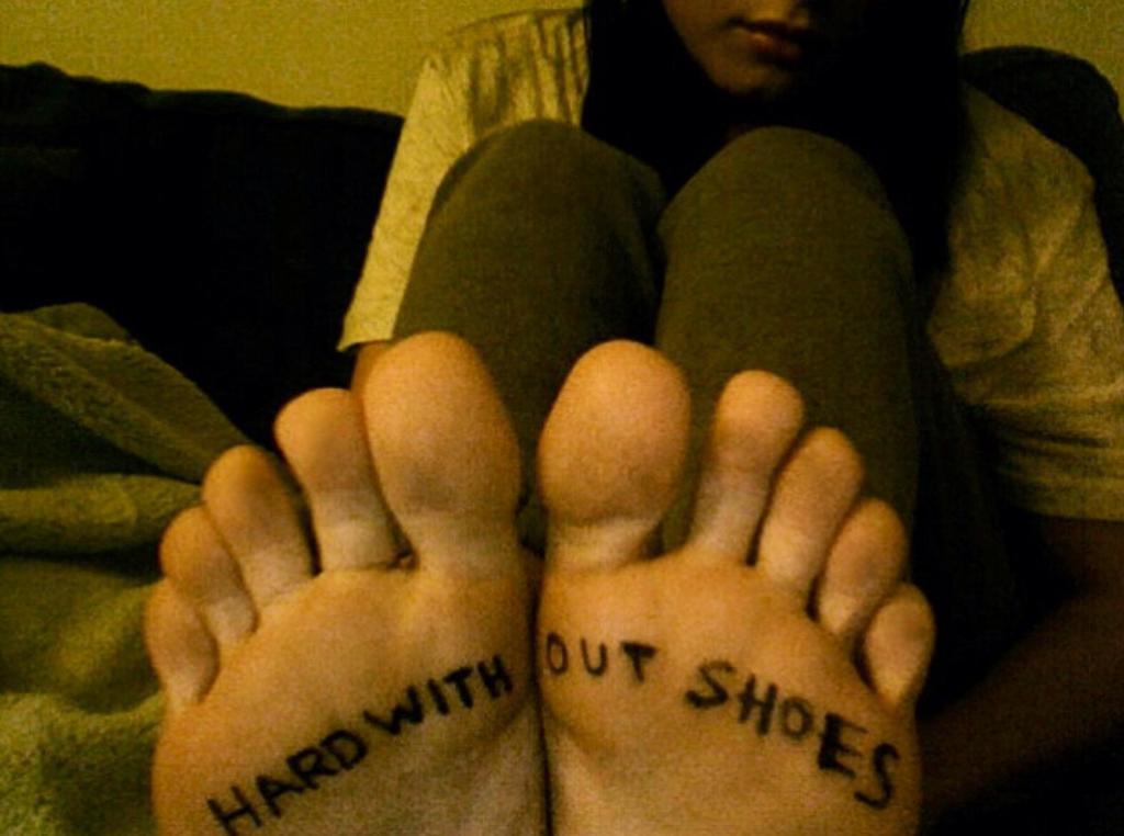 “Demi Lovato #feet #toes #footfetish” .