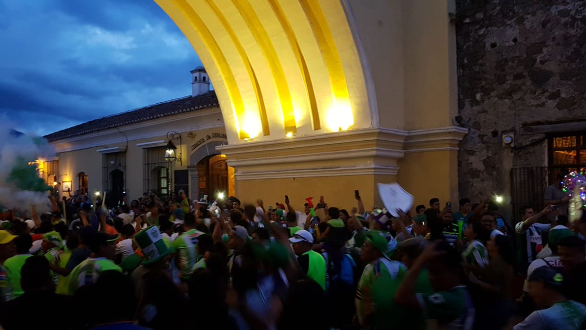 Sebastián tweet media