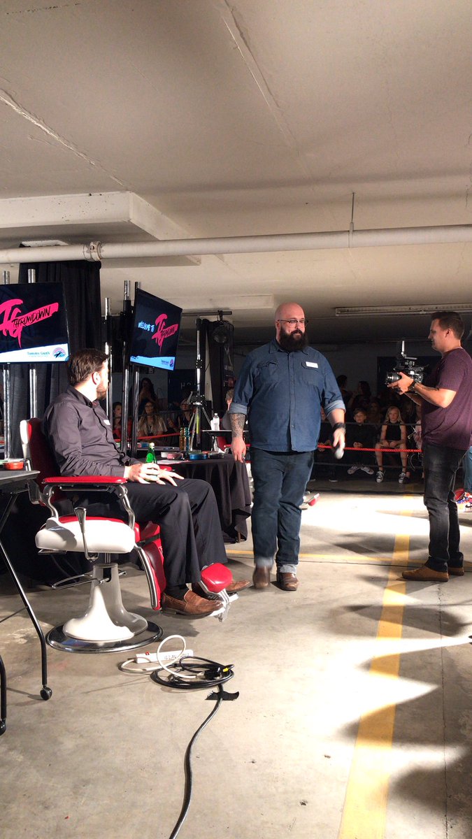 TommyGunsBarber's tweet photo. Our #TGThrowdown teams are ready! We are #livestreaming on #Instagram π€π»π₯ Tune in now and enjoy the #barberbattles https://t.co/QInJConlwI