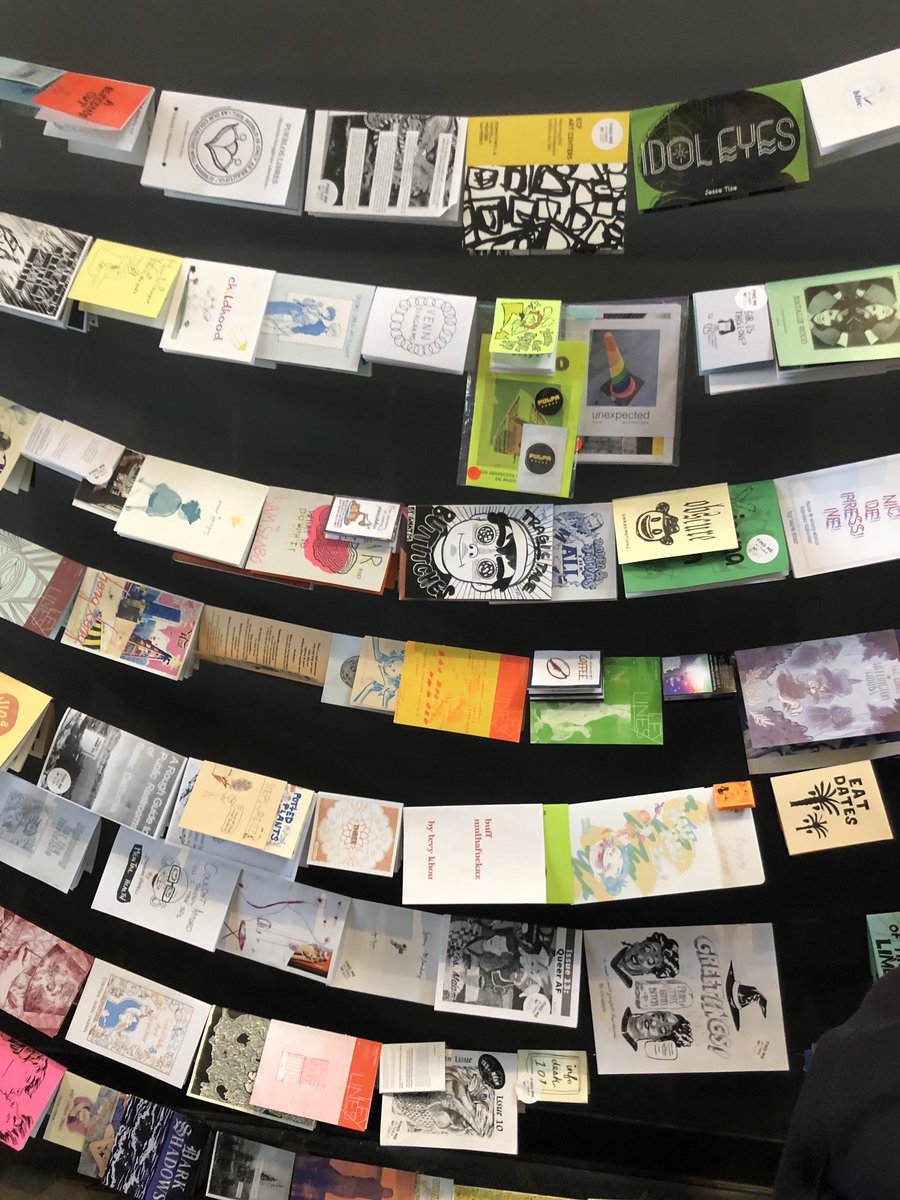 2centszine's tweet image. #lazinefest #lazf ✨⚡️✂️🖤 #zinelibrary #zinefest