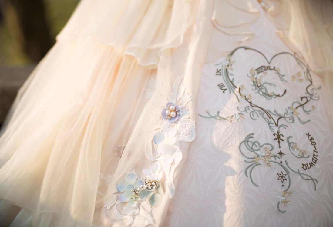 Li Susan on X: #ootd #Lolita #fashion refined #fairy #dress with #chic  floral embroidery DR00259:  Matched cape is an  optional item. #Handmade #veil P00659:    / X