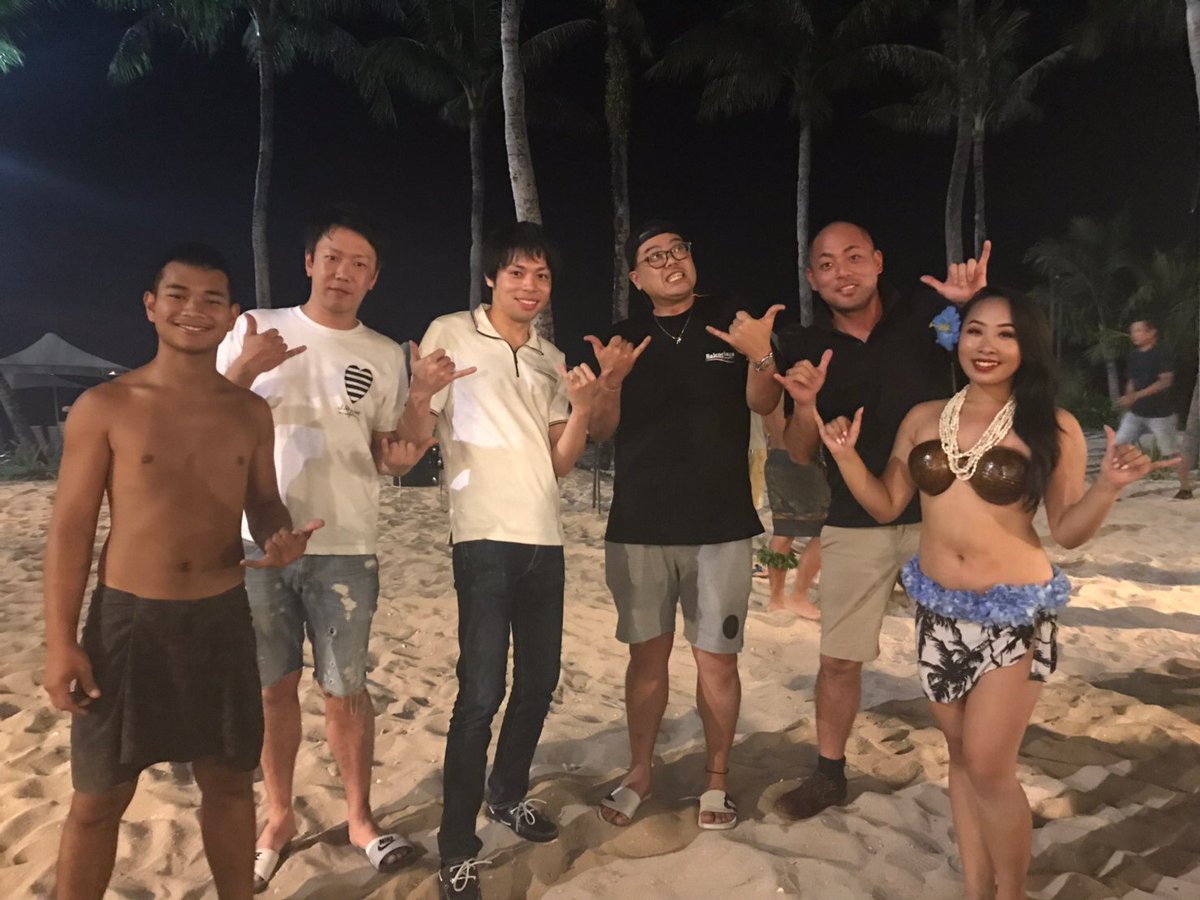 Lien_sa's tweet photo. 今年の社員旅行はグアム！！
頑張ってまた来年も行こう！

#社員旅行　#グアム　#オーシャンビュー https://t.co/H0z4LpbvWy