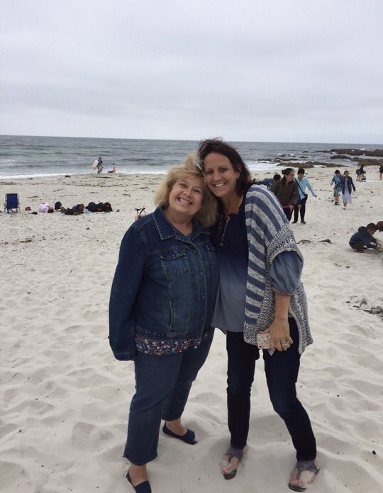 MyelomaTeacher's tweet photo. Cancer sucks. I am heartbroken to find out that I lost another friend to this unwanted invader. I will miss you Lori you were such a sweet an gentle soul. #afctribe #mmsm #bcsm #SoarOnAngelsWings https://t.co/RPWTXZ5TDN