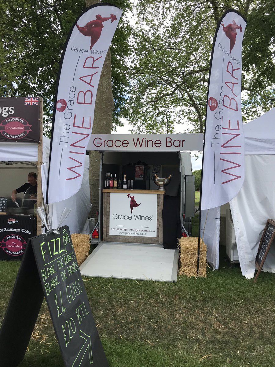 grace_wines's tweet photo. Last day at Blenheim Palace. Come and see us🍷🍾 https://t.co/23SlWgqZIO