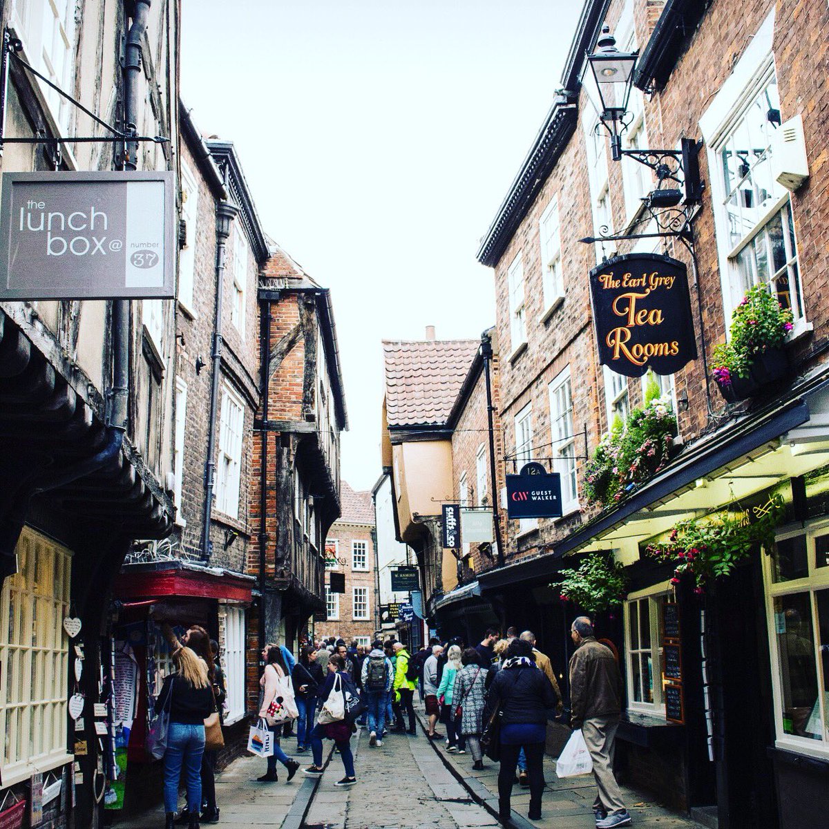 Happy Bank Holiday Everyone..
yorkholidaycottages.co.uk