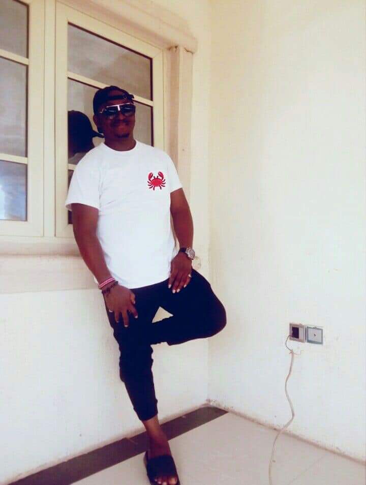 itzFrayoo's tweet image. *&quot;All WORK and no PLAY makes JACK a DULL BOY...&quot;

*&quot;All PLAY and no WORK makes JACK a POOR BOY..&quot; 

BRO ...
CHOOSE your STRUGGLE..
#itzMonday_Money 💰 💵 
#ihotago? 
#M_C_M