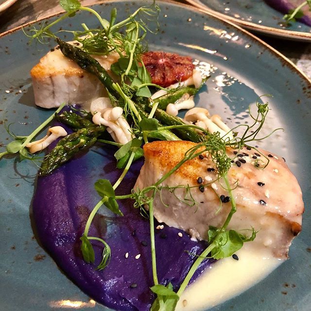 mauimace's tweet photo. #8top tonight #mauiprivatechef 👨🏻‍🍳#2ndcourse #hawaiiprivatechef #rjgourmetmaui @napilimonz 🙌🏻Mahalos for the fresh cuts 🤙🏻 https://t.co/wWRuwokOAe