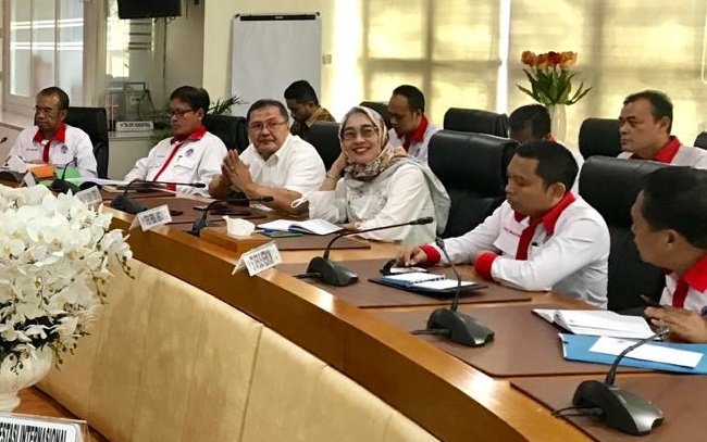 Audiensi kesiapan #AseanSchoolsGames dg Bpk <a href="/imam_nahrawi/">Imam Nahrawi</a>, bersama Sesmenpora, plt. Deputi bid peningkatan prestasi, deputi pembudayaan olahraga,Asdep Pembibitan &amp; iptek Olahraga, Asdep Promosi &amp; Industri kesiapan venue di Semarang dalam perhelatan akbar nanti #JatengGayeng
