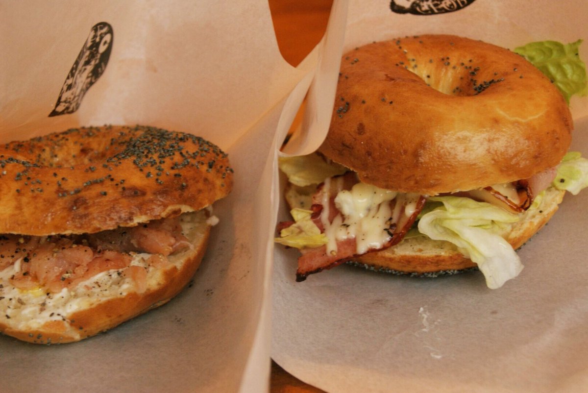 あひる珈琲 お昼ご飯はこれまた桜川のgeorge Bagelさん いつも大変良くして頂き 美味しいベーグル食べながら いつもにこにこな店主さんに癒されました Georgebagel ジョージベーグル 桜川 ベーグル