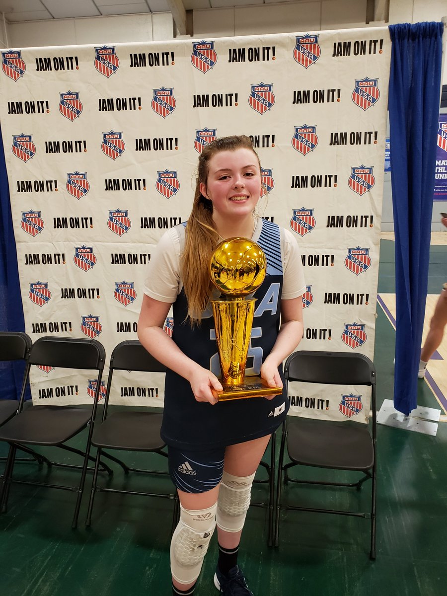 The goal is to get better everyday and work hard and nodaysoff this is my daughter 2nd write up this spring so impressed with her work ethic and drive and the most important thing 4.0gpa #stundentathlete <a href="/DCloey/">cloey</a> #25 <a href="/uva2022ware/">@UVA2022Ware</a> @UVA2020Coley <a href="/RogerARoss/">Roger A Ross</a> <a href="/PGHMinnesota/">Prep Girls Hoops Minnesota</a> @