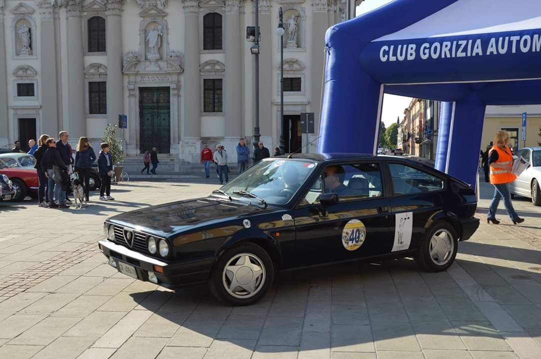 Sprint_QV's tweet photo. Aspettando le belle giornate guardiamo qualche foto di vecchi raduni: qui ai Colli Goriziani Historic. #AlfaRomeo #regolarità #classiccar  #autodepoca #Gorizia https://t.co/cD4ZHrkG0e