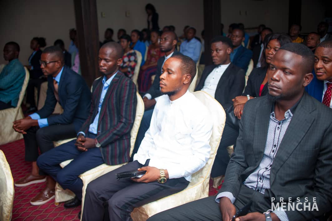 Dimanche 26 mai 2019, le MENCHA officialise son affiliation à la ligue des jeunes de l'UDPS. Ce mouvement qui travallait et travaille encore pour montrer à la face du monde qu à l'UDPS, il y a aussi une crème intellectuelle très compétitive. Chose faite aujourd'hui.