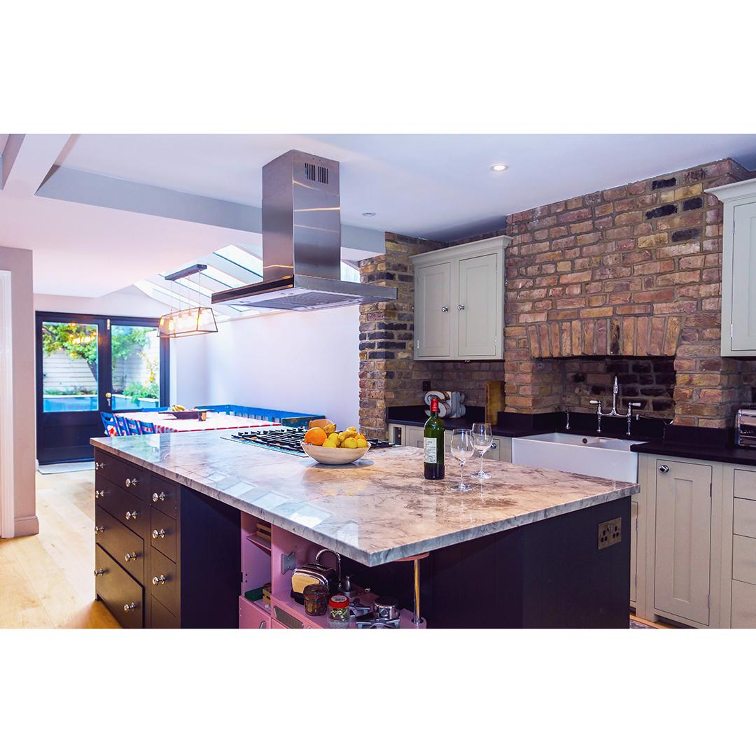 builder_trusted's tweet image. Age and glasses of wine should never be counted. 
#kitchen #kitchenideas #homedecor #home #house #construction #london #designbuild #marble #cabinets #houseremodel #homewithstyle #kitchenisland #cooking #Ilovecooking #priorities #houseextension #london #mytrustedbuilder #wine