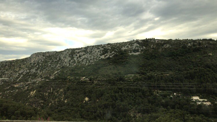 Hello from Europe!
It’s lovely here.
Wish we could stay. 💔

#brexit #EuroElections2019 #mindfulpolitics