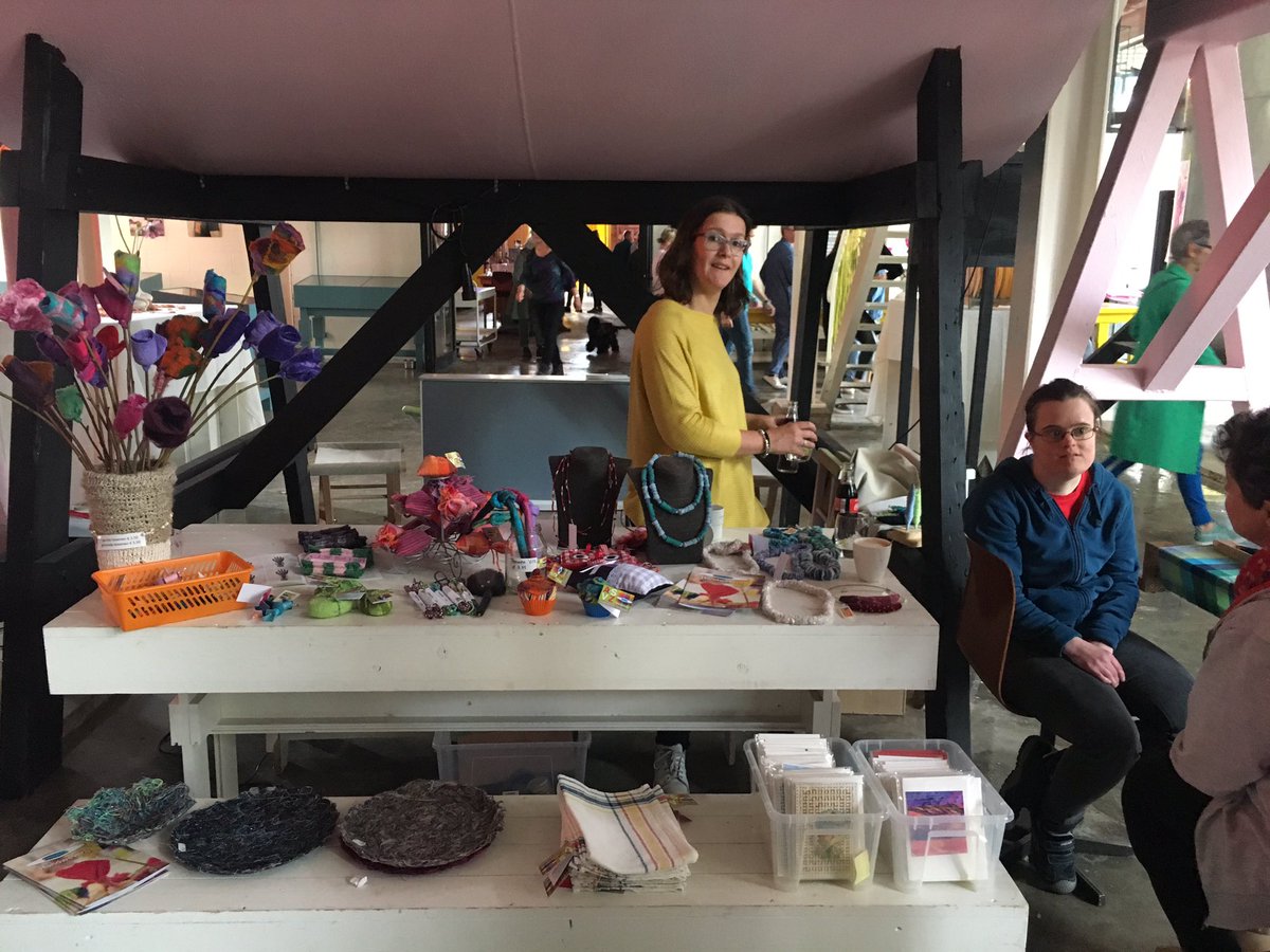 DoGoodMarket's tweet image. Dank alle werkplaatsen en creatieve ondernemers voor mooie #dogood #market 4 haar @werkwarenhuis op @Tramkade