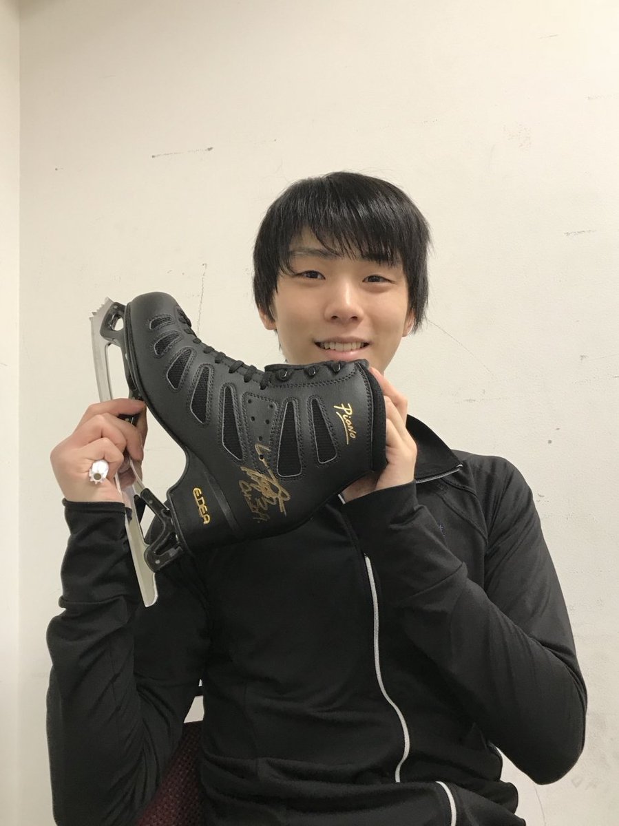 Masquerade e Crystal Memories