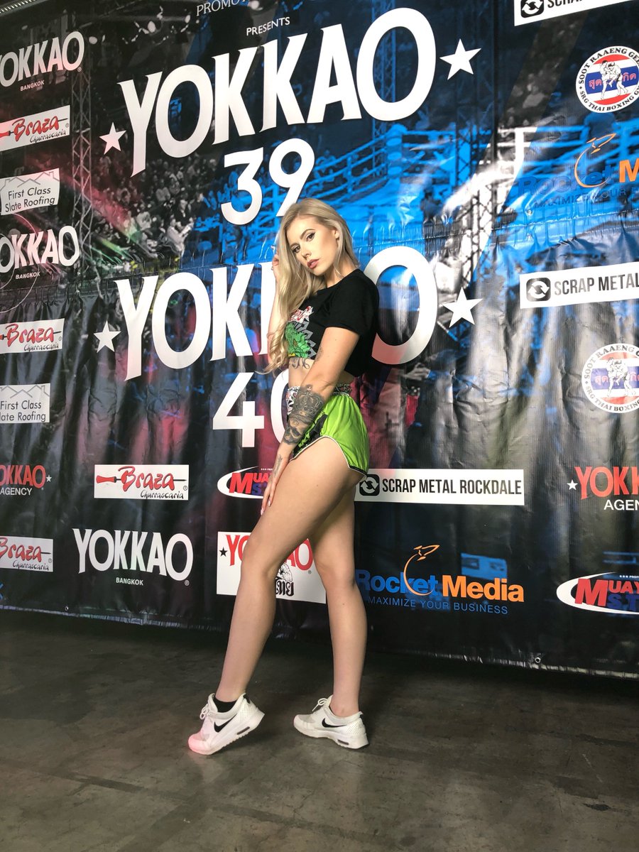 Kara_Aus's tweet photo. Thank you @yokkaoboxing for having me at the Yokkao Australia 39 + 40! I absolutely love my new fight gear, Im going to look a little more tougher at @plusfitness gym now.
#PromoModel #MuayThai #Yokkao #MMA #MixMartialArts #Australian #TattooGirls https://t.co/Kka1U2RAJJ